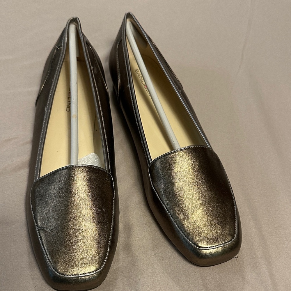 Bandolino Bronze Flats